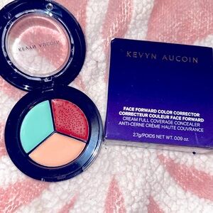 KEVYN AUCOIN- Face Forward Color Corrector